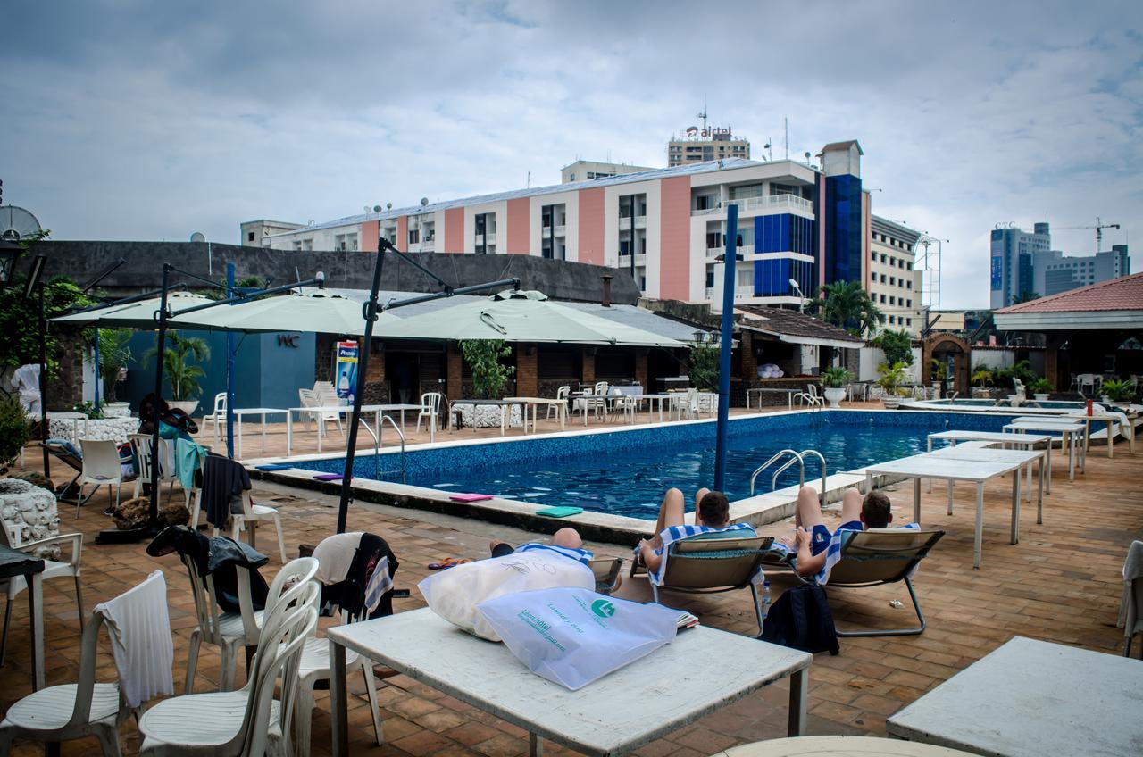 Léon Hôtel Kinshasa Extérieur photo