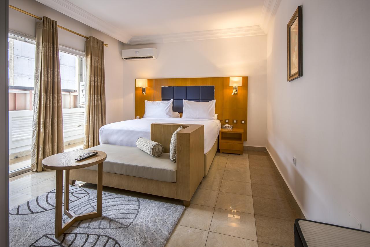 Léon Hôtel Kinshasa Extérieur photo