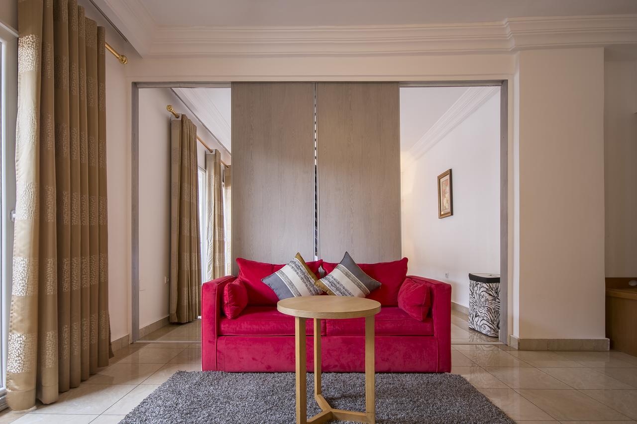 Léon Hôtel Kinshasa Extérieur photo